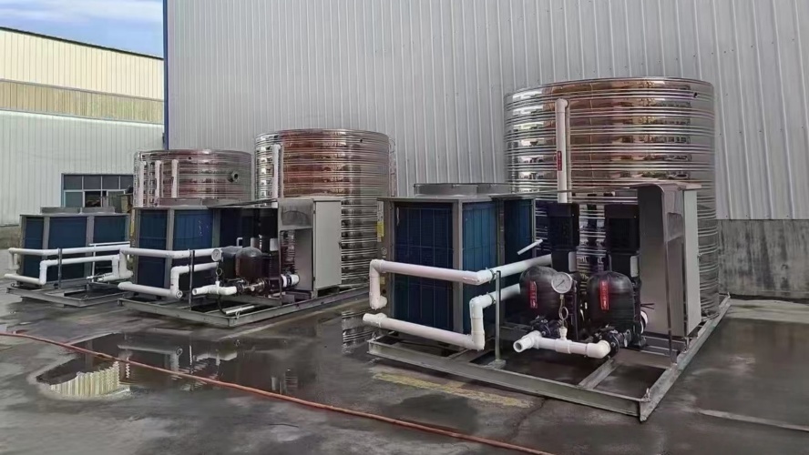Vzpostavitev samogradnje industrijskega parka za zeleno nadgradnjo! Toplotne črpalke z dvojnim virom postavljajo novo merilo za brezogljične tovarniške zgradbe. Vzpostavitev samogradnje industrijskega parka za zeleno nadgradnjo! Toplotne črpalke z dvojnim virom postavljajo novo merilo za brezogljične tovarniške zgradbe.